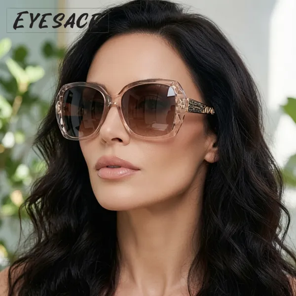 Brown_Plastic_Oversized_Square_Gradient_Sunglasses_For_Women