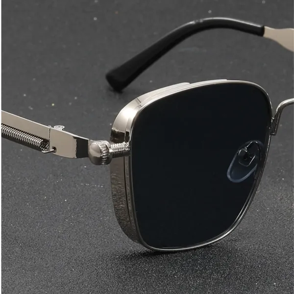 Silver_Metal_Square_Frame_Sunglasses_For_Unisex