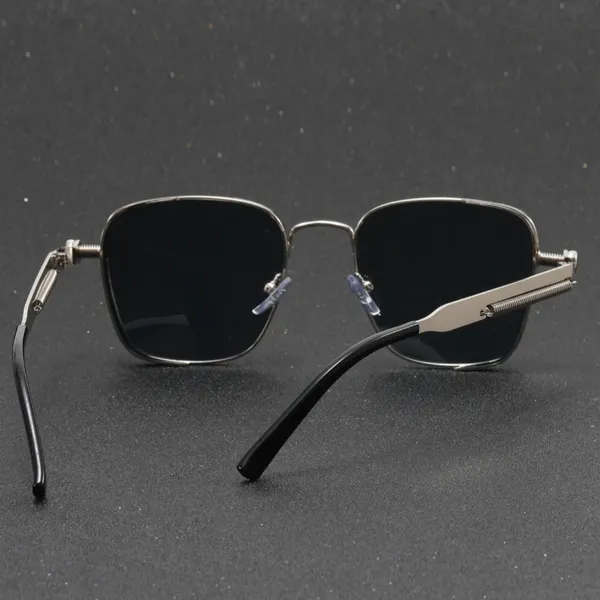 Silver_Metal_Square_Frame_Sunglasses_For_Unisex
