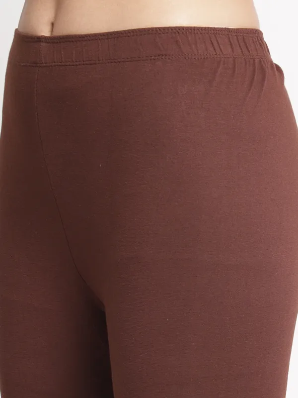 Brown_Super_Lycra_Lace_Hem_Capri_For_Women