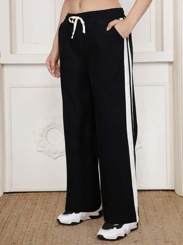 Black_Corduroy_Wide_Leg_Pants_For_Women