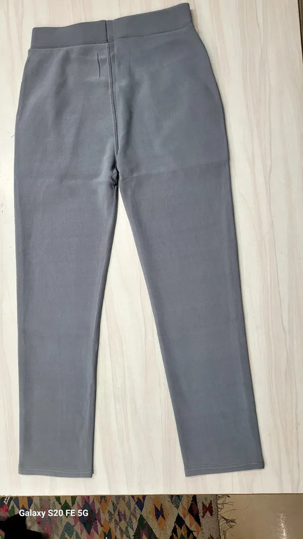 Grey_Spandex_Blend_Trousers_For_Women
