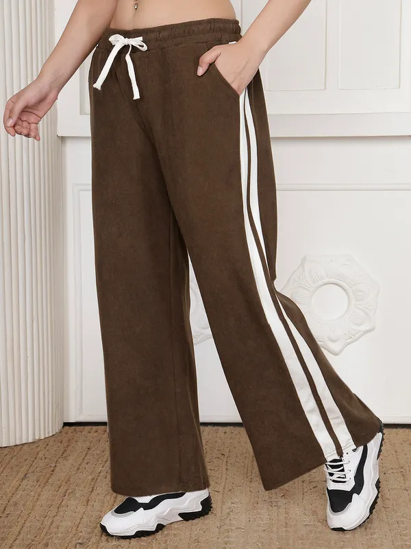 Brown_Corduroy_Wide_Leg_Pants_For_Women