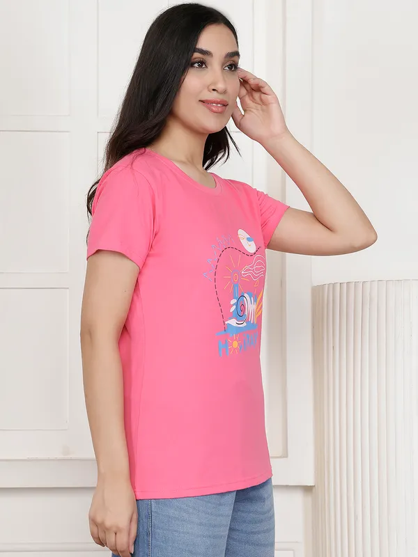 Pink_Cotton_Regular_Fit_Graphic_T-Shirt_For_Women