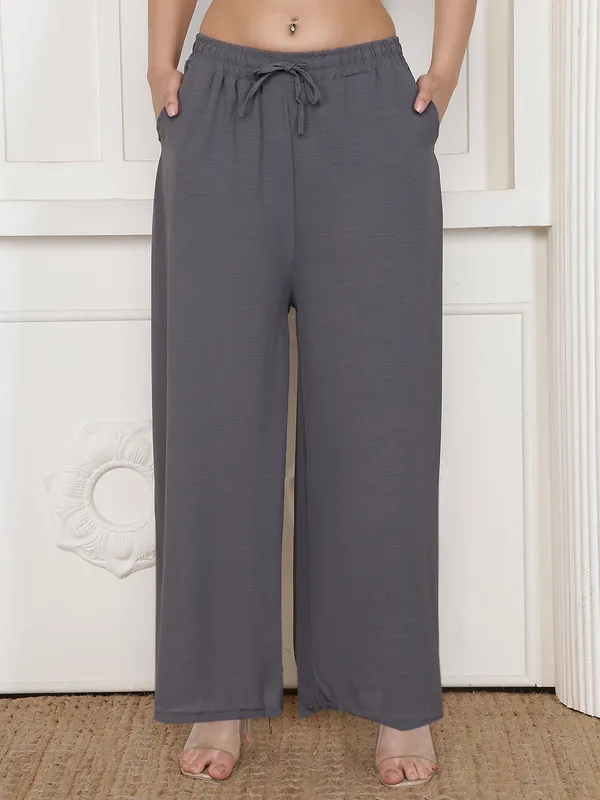 Grey_Chiffon_Wide_Leg_Palazzo_Pants_For_Women