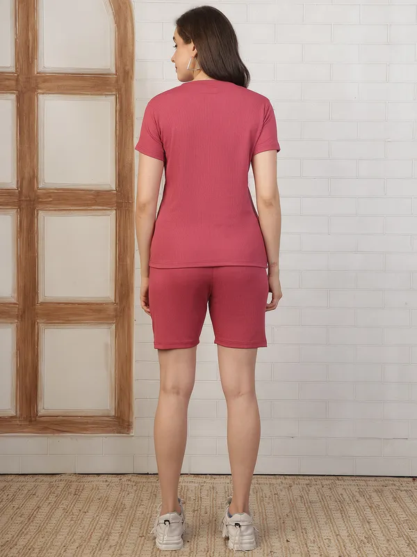Maroon_Ribbed_Cotton_Lycra_Regular_Fit_Printed_Nightsuit_Set_For_Women