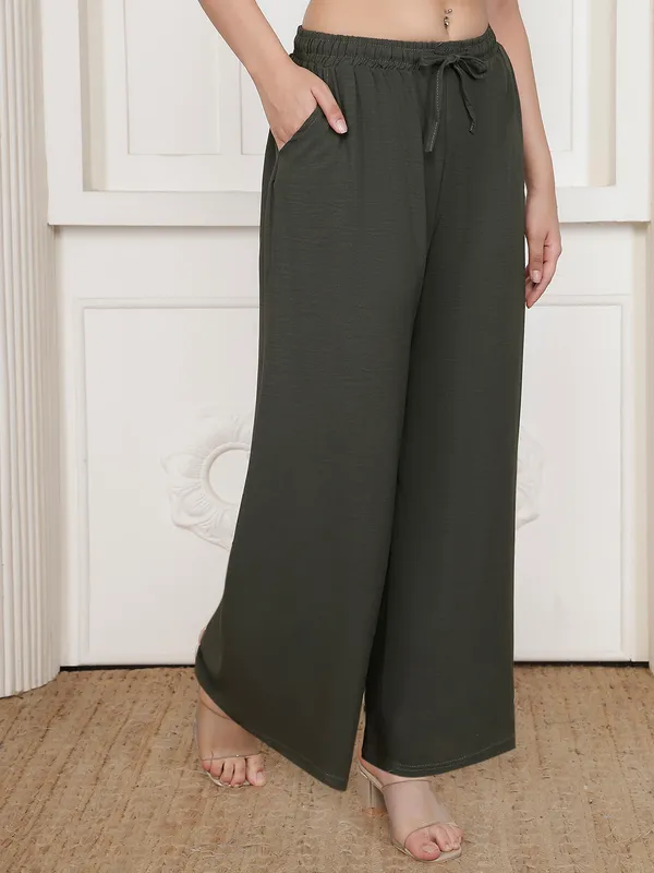 Olive_Chiffon_Wide_Leg_Palazzo_Trousers_For_Women