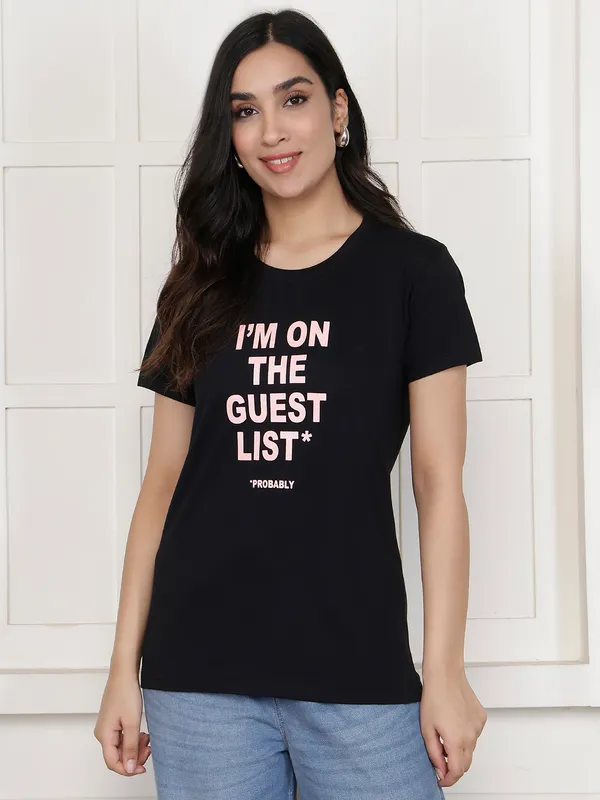 Black_Cotton_Relaxed_Fit_Graphic_T-Shirt_For_Women
