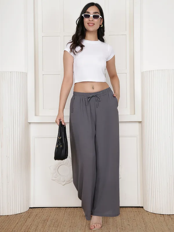 Grey_Chiffon_Wide_Leg_Palazzo_Pants_For_Women