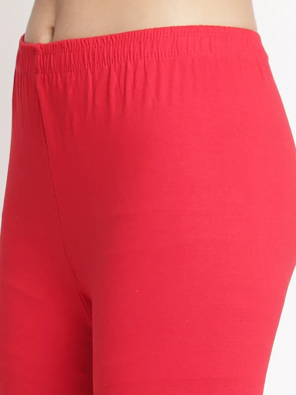 Red_Super_Lycra_Lace_Trim_Capri_Leggings_For_Women