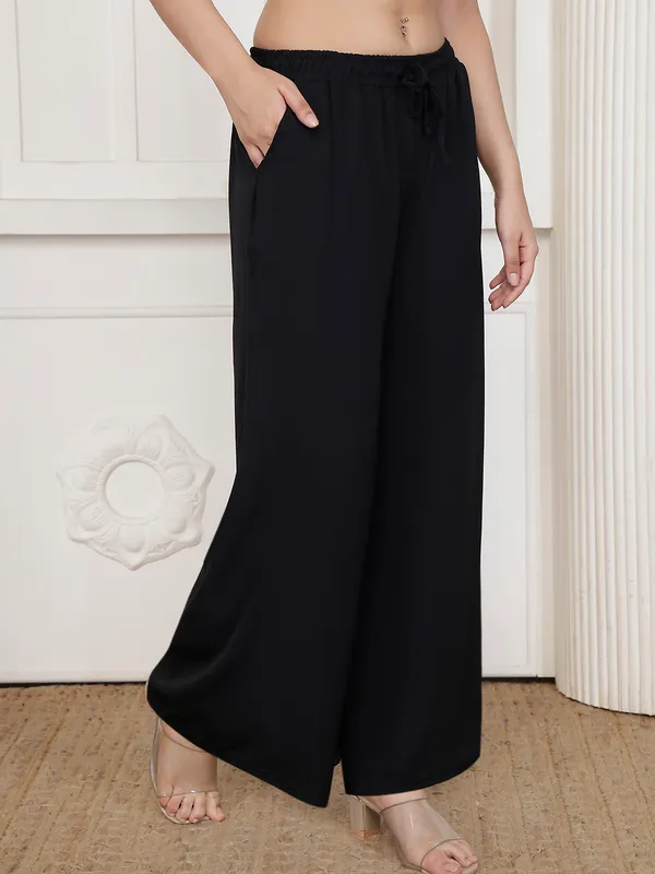 Black_Chiffon_Wide_Leg_Palazzo_Trousers_For_Women
