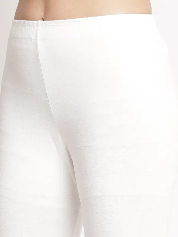 White_Super_Lycra_Lace_Trim_Ankle_Leggings_For_Women