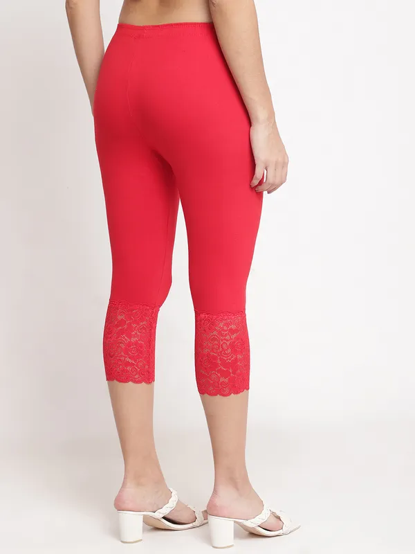 Red_Super_Lycra_Lace_Trim_Capri_Leggings_For_Women