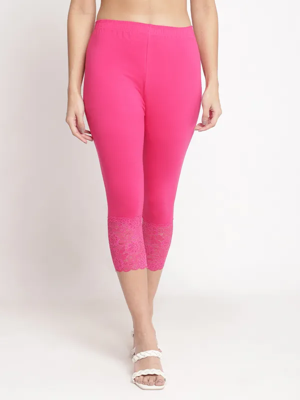 Pink_Super_Lycra_Lace_Hem_Capri_For_Women