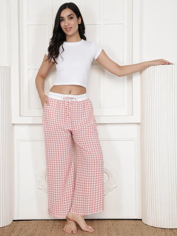Pink_Crush_Checkered_Wide_Leg_Pyjama_Pants_For_Women