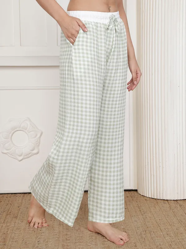Green_Crush_Check_Wide_Leg_Lounge_Pants_For_Women