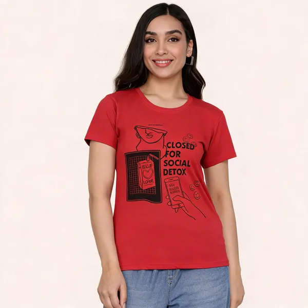 Red_Cotton_Regular_Fit_Graphic_T-Shirt_For_Women