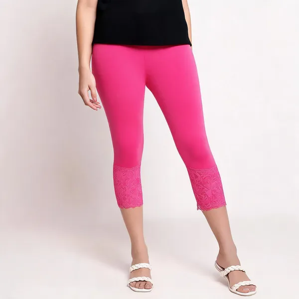 Pink_Super_Lycra_Lace_Hem_Capri_For_Women