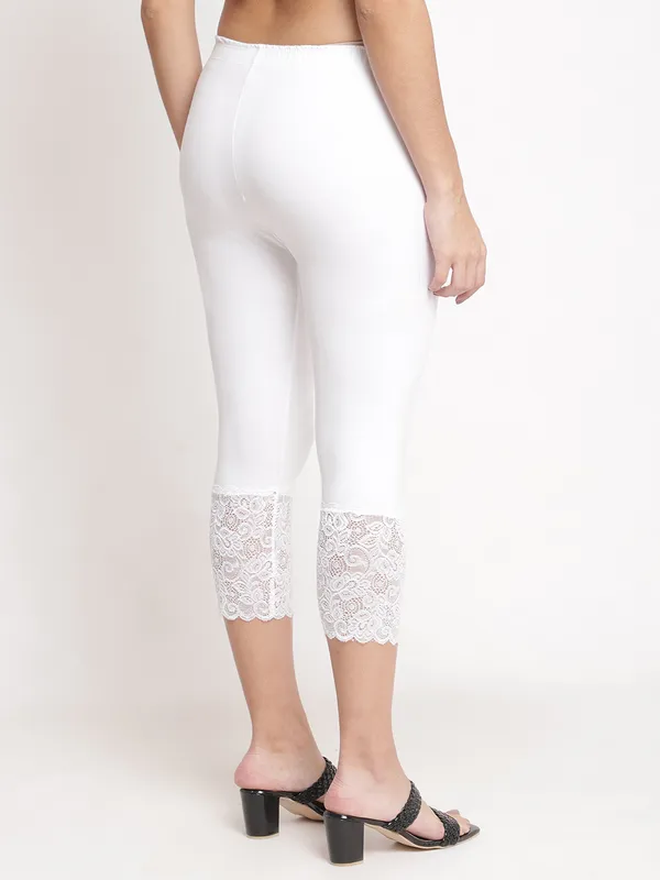 White_Super_Lycra_Lace_Trim_Ankle_Leggings_For_Women
