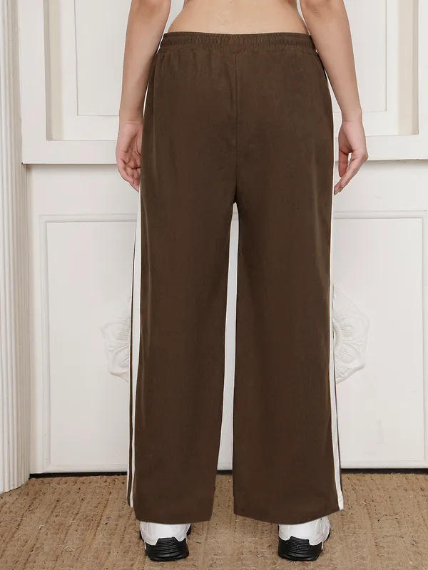 Brown_Corduroy_Wide_Leg_Pants_For_Women