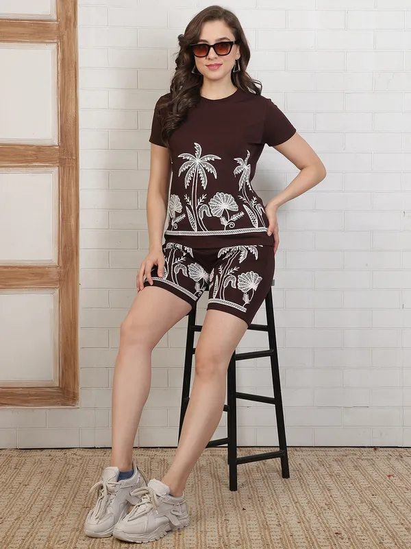 Brown_Ribbed_Cotton_Lycra_Regular_Fit_Printed_Lounge_Set_For_Women