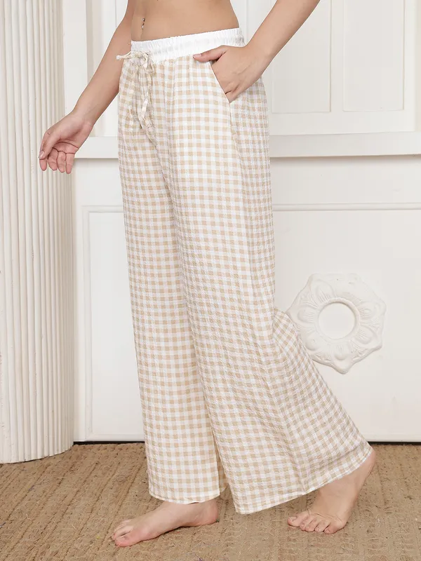 Beige_Crush_Checkered_Wide_Leg_Pajama_Pants_For_Women