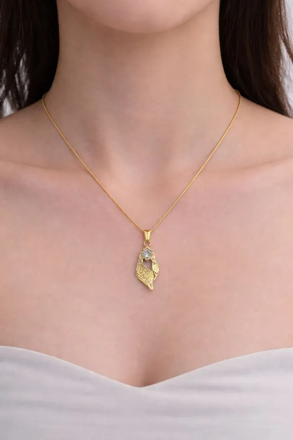 Golden_Leaf_Crystal_Neckchain