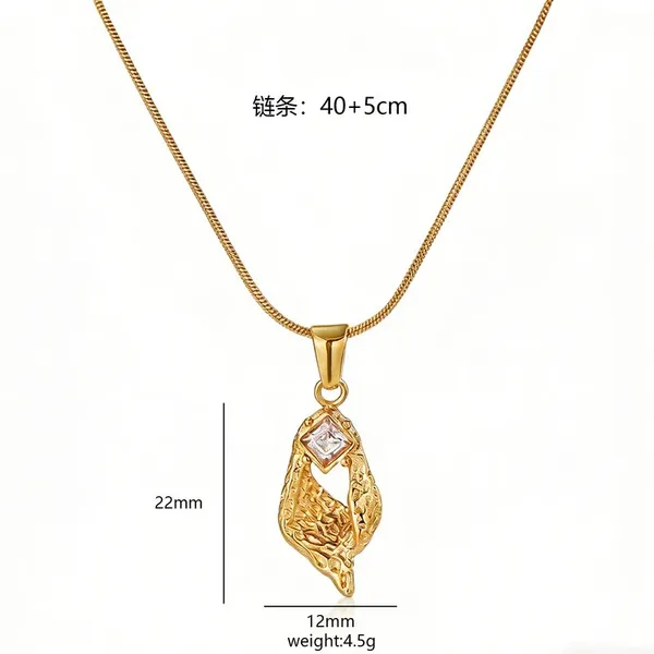 Golden_Leaf_Crystal_Neckchain