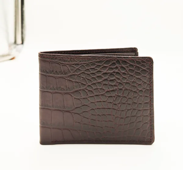 Brown_Croco_Sleek_Bifold_Mens_Wallet