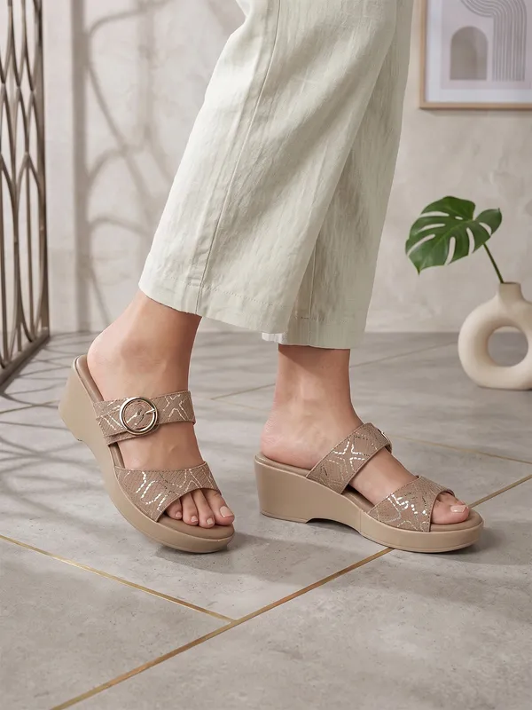 Gracey_Wedge_Sandals_-_Beige