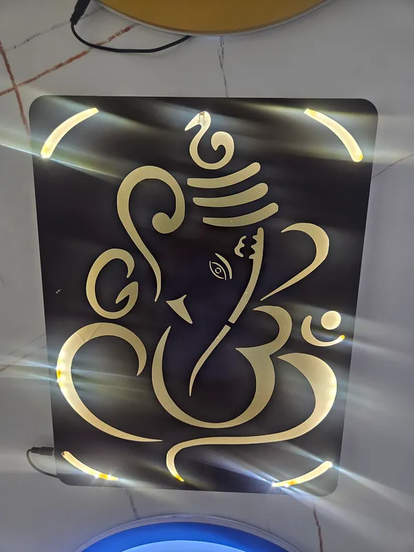 Metal_Devotional_Ganesha_Square_LED_Wall_Sign