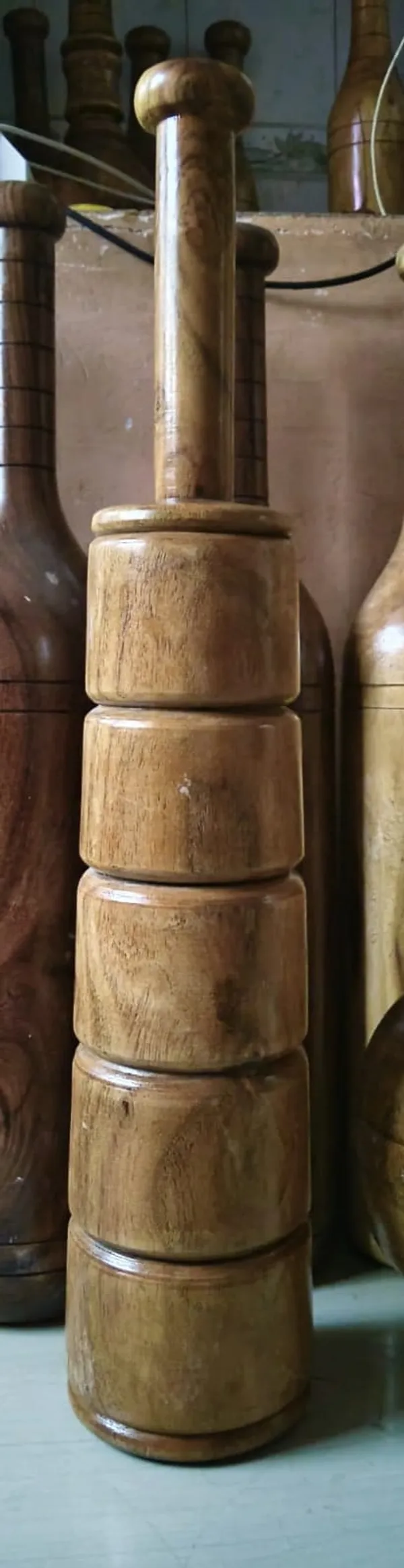 Brown_Wooden_Turned_Furniture_Leg