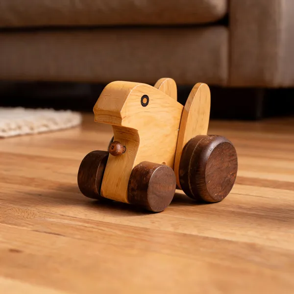Wooden_Elephant_Wheeled_Pull-Along_Toy_For_Kids