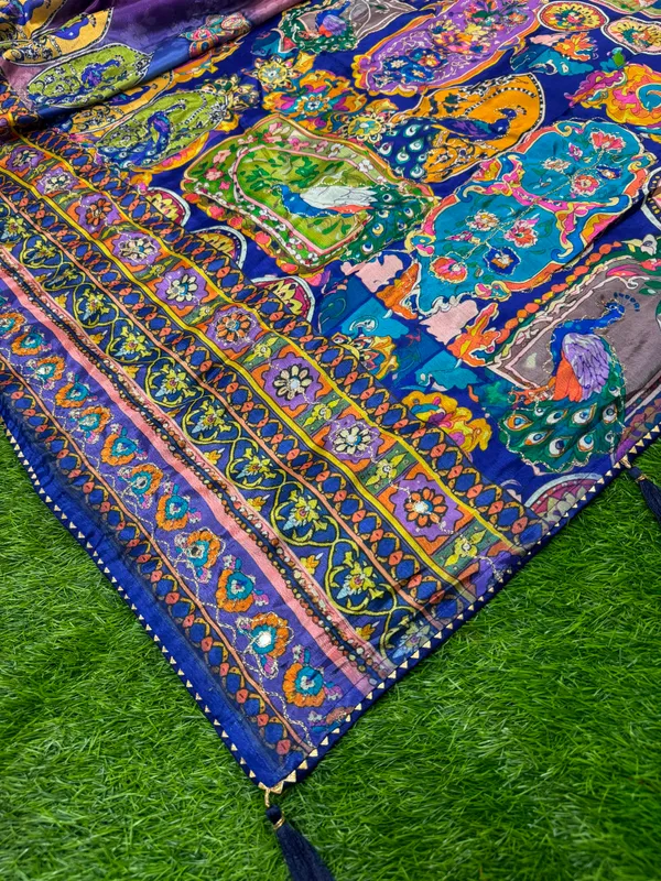 Blue_Printed_Saree_With_Tassels_For_Women