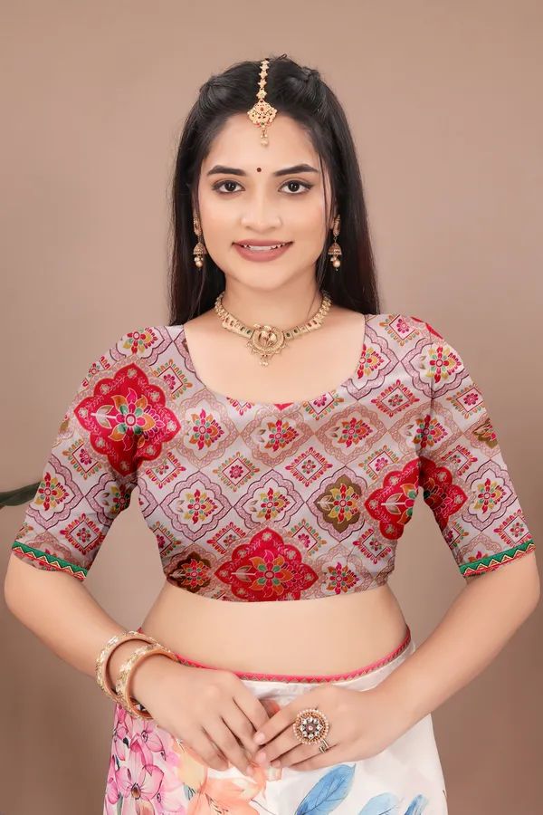 Beige_Printed_Saree_For_Women