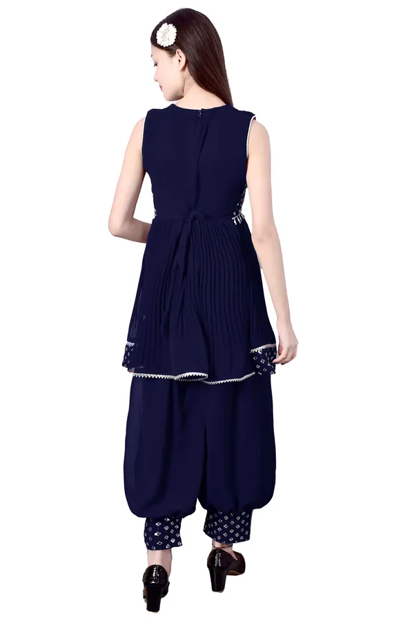 Navy_Blue_Sleeveless_Kurta_Salwar_Set_For_Girls