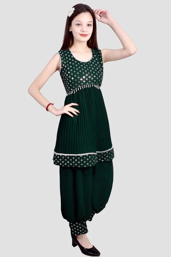 Multicolor_Printed_Sleeveless_Kurta_Salwar_Set_For_Girls_Combo_Set