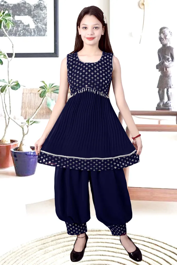 Navy_Blue_Sleeveless_Kurta_Salwar_Set_For_Girls