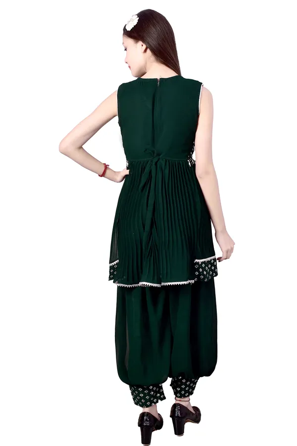 Green_Printed_Anarkali_Kurta_Set_For_Girls