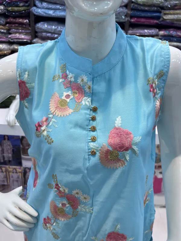 Blue_Chanderi_Sleeveless_Floral_Print_Kurta_Set_For_Women