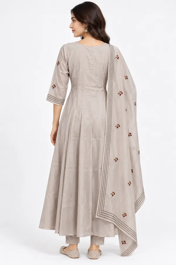 Cream_Mul_Chanderi_Flared_Embroidered_Anarkali_Set_For_Women