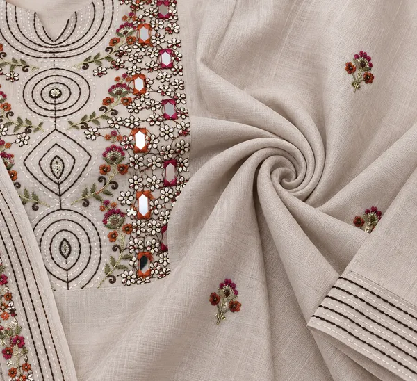 Cream_Mul_Chanderi_Flared_Embroidered_Anarkali_Set_For_Women