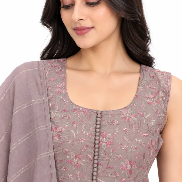 Ivory_Cream_Chanderi_Sleeveless_Floral_Embroidered_Kurta_Pant_Set_with_Dupatta_for_Women_-_(Sleeves_Included)