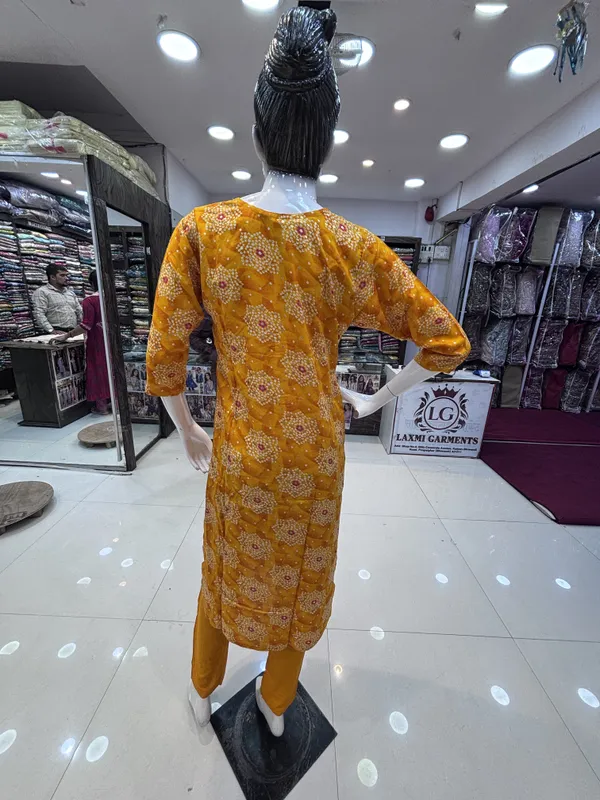 Mustard_Rayon_Straight_Printed_Kurta_Set_For_Women