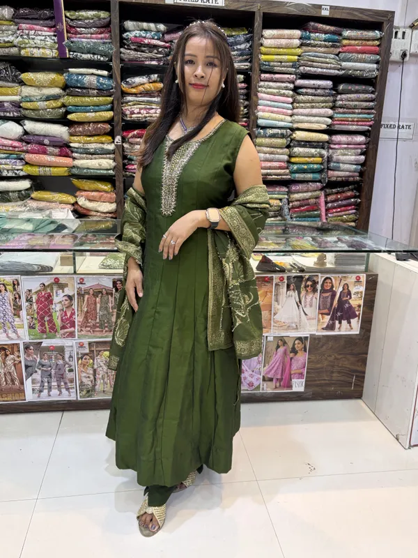 Green_Vichitra_Silk_Embroidered_Anarkali_Suit_Set_For_Women