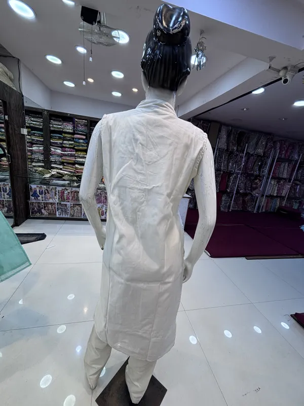 White_Chanderi_Straight_Floral_Print_Kurta_Set_For_Women