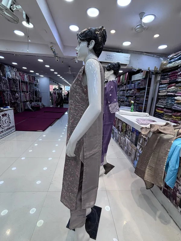 Grey_Chanderi_Straight_Printed_Kurta_Set_For_Women