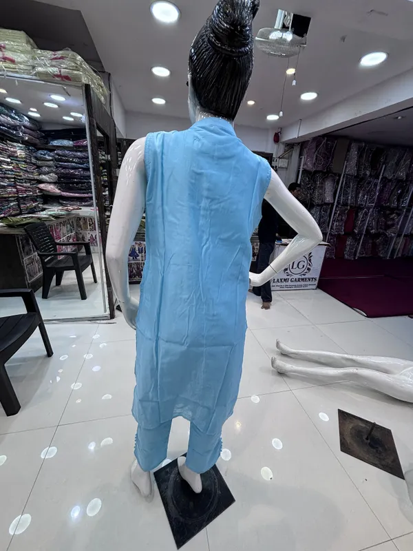 Blue_Chanderi_Sleeveless_Floral_Print_Kurta_Set_For_Women