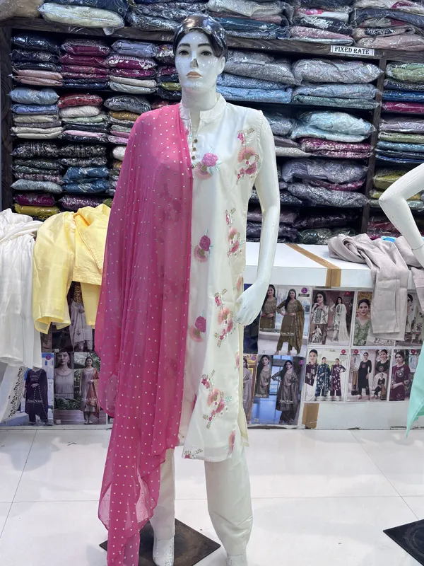 White_Chanderi_Straight_Floral_Print_Kurta_Set_For_Women