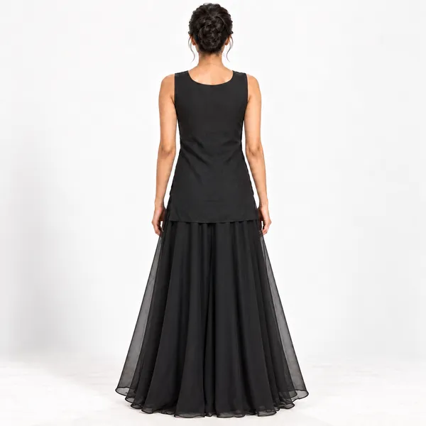 Black_Raw_Silk_Sleeveless_Embellished_Ethnic_Set_For_Women